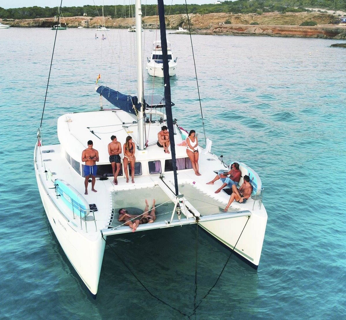 Baño en alta mar con snorkel